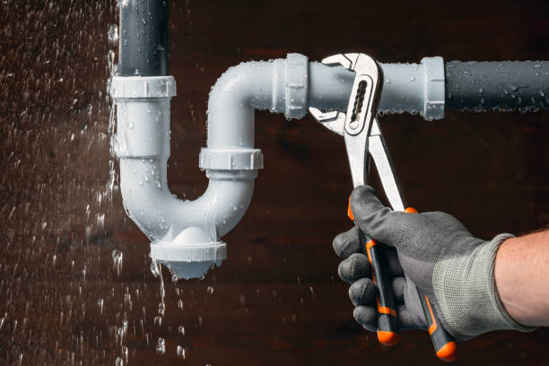 Professional Gas Line Repair technician working in Ogilvie, MN